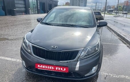 KIA Rio III рестайлинг, 2014 год, 680 000 рублей, 2 фотография