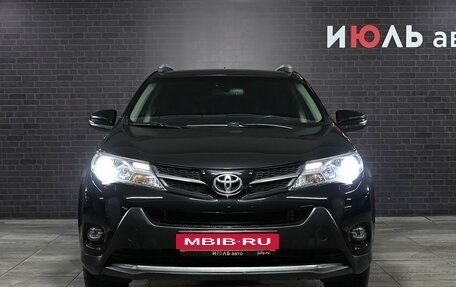 Toyota RAV4, 2013 год, 1 715 000 рублей, 2 фотография