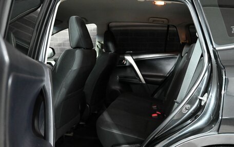 Toyota RAV4, 2013 год, 1 715 000 рублей, 16 фотография