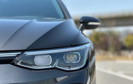 Volkswagen Golf VIII, 2022 год, 1 820 099 рублей, 8 фотография