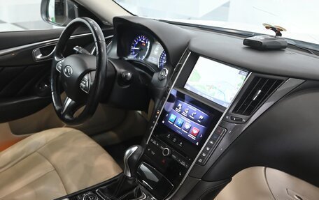 Infiniti Q50 I рестайлинг, 2014 год, 1 950 000 рублей, 9 фотография