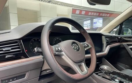 Volkswagen Touareg III, 2020 год, 5 250 999 рублей, 10 фотография