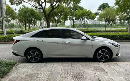 Hyundai Elantra, 2021 год, 1 207 000 рублей, 2 фотография