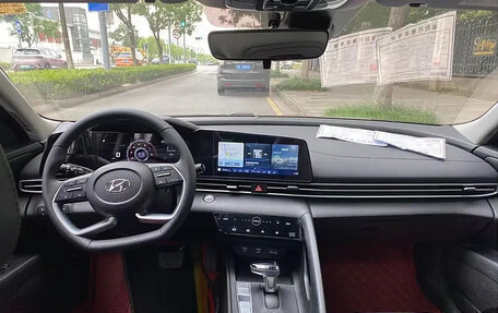 Hyundai Elantra, 2021 год, 1 207 000 рублей, 9 фотография