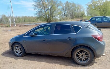 Opel Astra J, 2011 год, 520 000 рублей, 4 фотография