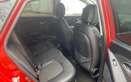 Hyundai ix35 I рестайлинг, 2010 год, 1 300 000 рублей, 9 фотография