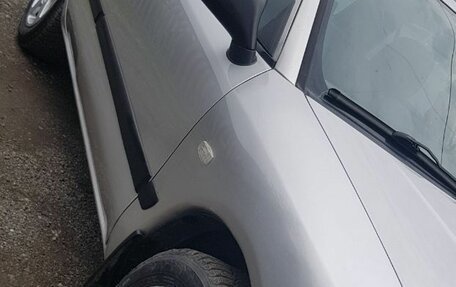 Mitsubishi Carisma I, 2002 год, 350 000 рублей, 18 фотография