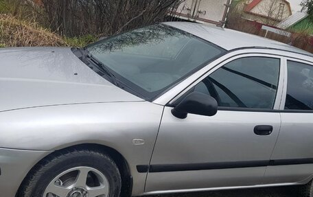 Mitsubishi Carisma I, 2002 год, 350 000 рублей, 27 фотография