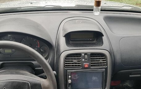 Mitsubishi Carisma I, 2002 год, 350 000 рублей, 38 фотография