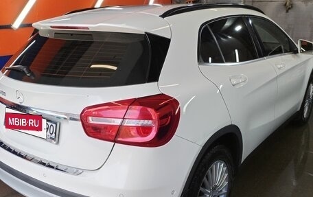 Mercedes-Benz GLA, 2016 год, 1 750 000 рублей, 4 фотография