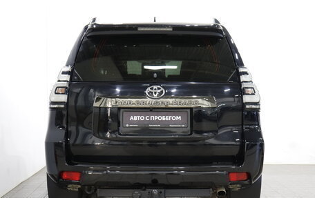 Toyota Land Cruiser Prado 150 рестайлинг 2, 2021 год, 6 272 000 рублей, 4 фотография