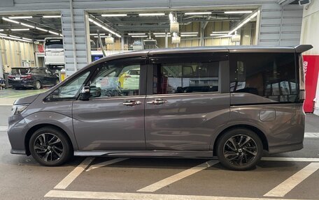 Honda Stepwgn IV, 2021 год, 1 652 000 рублей, 2 фотография