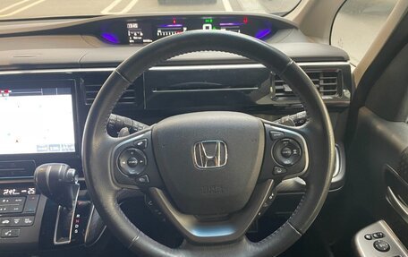 Honda Stepwgn IV, 2021 год, 1 652 000 рублей, 12 фотография
