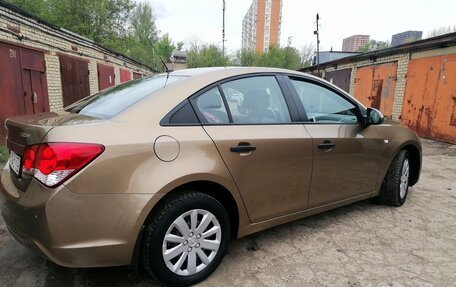 Chevrolet Cruze II, 2013 год, 880 000 рублей, 2 фотография