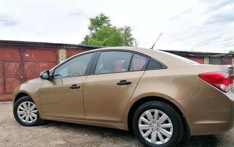 Chevrolet Cruze II, 2013 год, 880 000 рублей, 4 фотография
