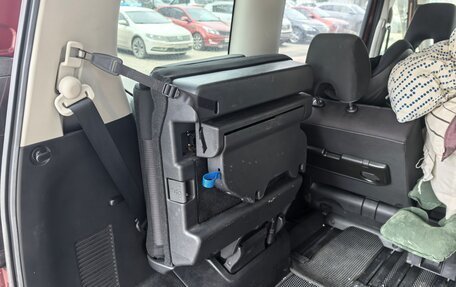 Nissan Serena IV, 2016 год, 1 900 000 рублей, 23 фотография