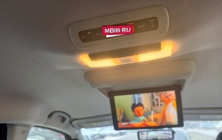 Nissan Serena IV, 2016 год, 1 900 000 рублей, 26 фотография