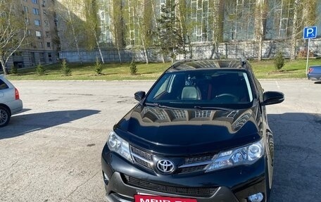 Toyota RAV4, 2013 год, 2 750 000 рублей, 2 фотография