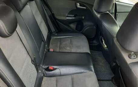 Honda Insight II рестайлинг, 2012 год, 1 160 000 рублей, 15 фотография