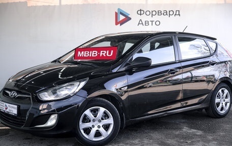 Hyundai Solaris II рестайлинг, 2012 год, 600 000 рублей, 2 фотография