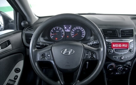 Hyundai Solaris II рестайлинг, 2012 год, 600 000 рублей, 10 фотография