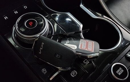 KIA K5, 2022 год, 1 880 000 рублей, 18 фотография