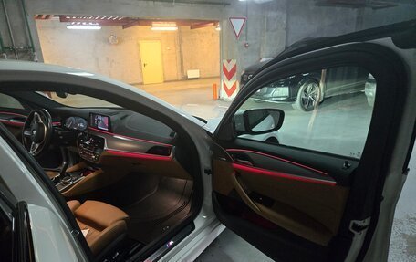 BMW 5 серия, 2019 год, 4 490 000 рублей, 8 фотография