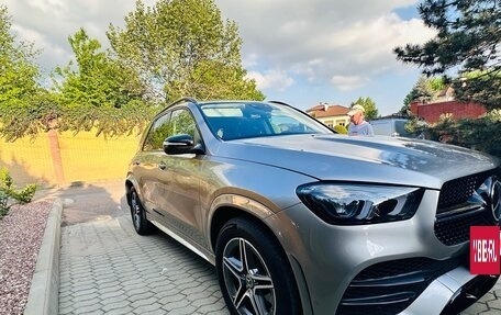 Mercedes-Benz GLE, 2022 год, 9 000 000 рублей, 2 фотография