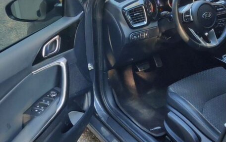 KIA cee'd III, 2019 год, 1 300 000 рублей, 4 фотография