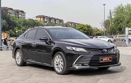 Toyota Camry, 2021 год, 2 420 000 рублей, 6 фотография