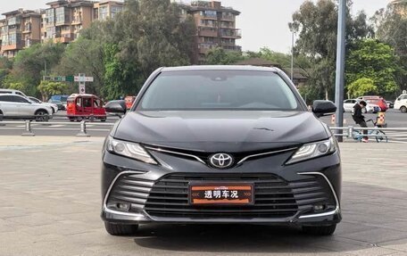 Toyota Camry, 2021 год, 2 420 000 рублей, 3 фотография