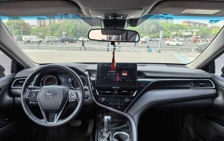 Toyota Camry, 2021 год, 2 420 000 рублей, 7 фотография
