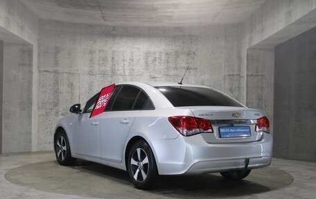 Chevrolet Cruze II, 2013 год, 755 000 рублей, 8 фотография