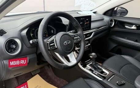 KIA K3, 2021 год, 1 688 000 рублей, 7 фотография
