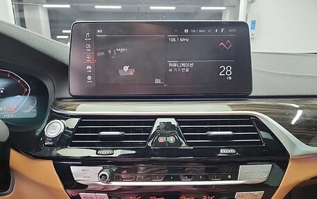 BMW 5 серия, 2021 год, 3 830 000 рублей, 10 фотография
