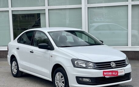 Volkswagen Polo VI (EU Market), 2017 год, 990 000 рублей, 3 фотография