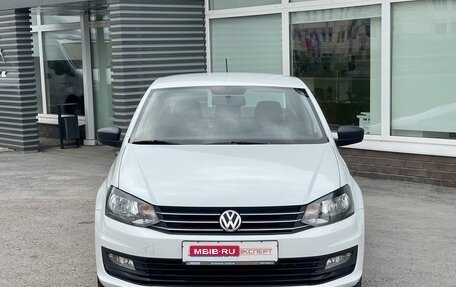 Volkswagen Polo VI (EU Market), 2017 год, 990 000 рублей, 2 фотография