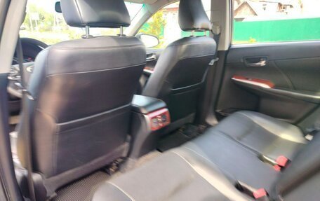 Toyota Camry, 2012 год, 1 650 000 рублей, 6 фотография