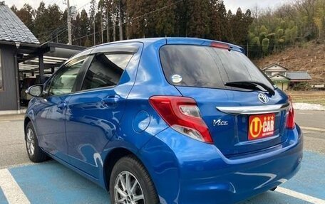 Toyota Vitz, 2016 год, 813 000 рублей, 9 фотография