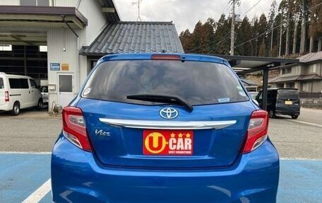 Toyota Vitz, 2016 год, 813 000 рублей, 8 фотография