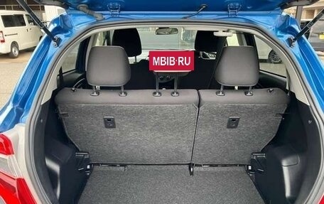 Toyota Vitz, 2016 год, 813 000 рублей, 17 фотография