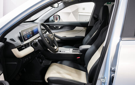 Chery Tiggo 4 I рестайлинг, 2025 год, 2 617 000 рублей, 6 фотография