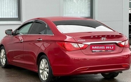 Hyundai Sonata VI, 2010 год, 995 000 рублей, 7 фотография