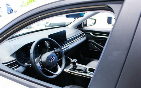 Geely Emgrand, 2024 год, 2 243 990 рублей, 24 фотография