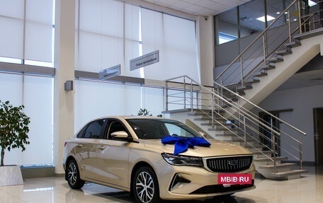 Geely Emgrand, 2024 год, 2 243 990 рублей, 36 фотография