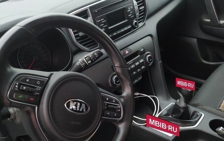 KIA Sportage IV рестайлинг, 2017 год, 1 770 000 рублей, 4 фотография