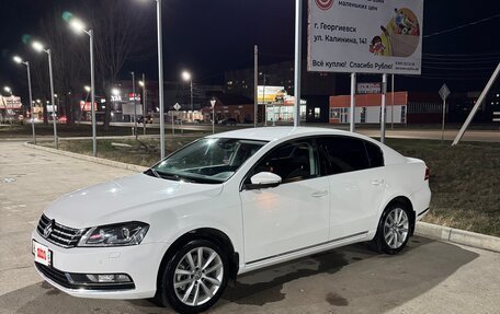 Volkswagen Passat B7, 2012 год, 1 000 000 рублей, 13 фотография