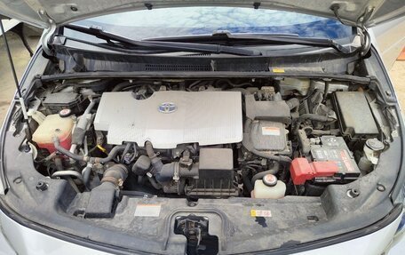Toyota Prius IV XW50, 2017 год, 2 250 000 рублей, 25 фотография