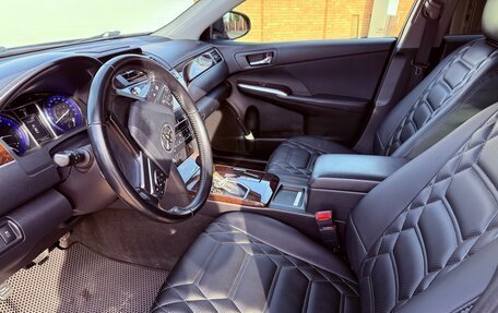 Toyota Camry, 2017 год, 2 840 000 рублей, 5 фотография