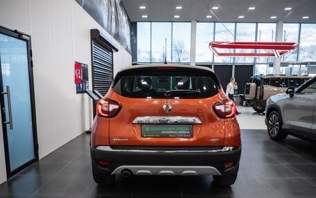 Renault Kaptur I рестайлинг, 2017 год, 1 350 000 рублей, 7 фотография